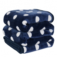 flannel warming blanket-blue dot