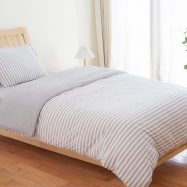 Cationic knitted comforter cover